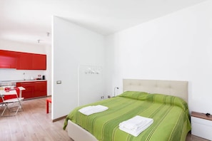 1 Schlafzimmer, Bügeleisen/Bügelbrett, WLAN, Bettwäsche