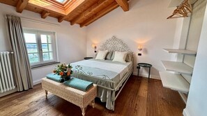 Classic Double Room, Balcony, Mountain View | Wi-fi percuma
