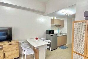 تناول الطعام