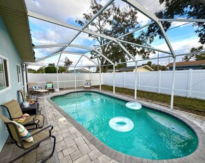 Et oppvarmet basseng