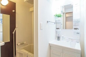 Room - Dream Inn Hakata (Fukuoka)