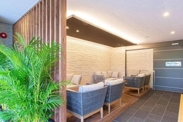 Interior - Dream Inn Hakata (Fukuoka)