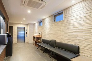Lobby - Dream Inn Hakata (Fukuoka)