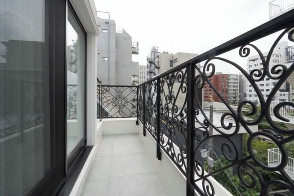 Property grounds - HJ Place Shibuya (Tokyo)