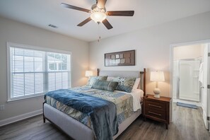 3 Schlafzimmer, kostenloses WLAN, Bettwäsche