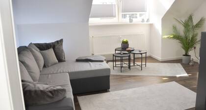 CityStay Wolfsburg-Beetle
Moderne 3-Zimmer-Wohnung–Zuhause mitten in Wolfsburg