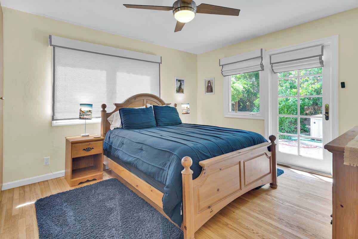 3 dormitorios, tabla de planchar con plancha, wifi gratis y ropa de cama