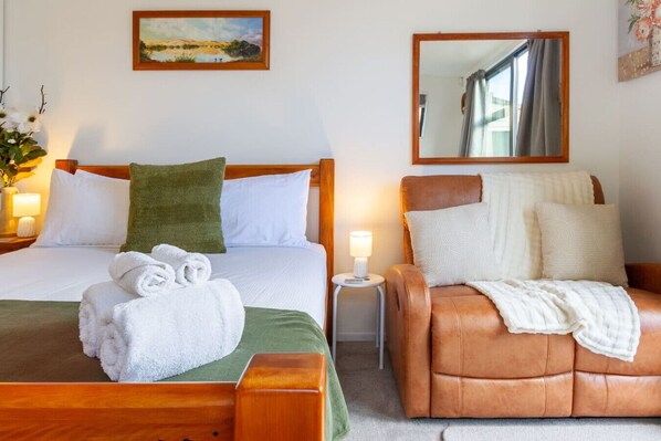 1 chambre, fer et planche à repasser, Wi-Fi, literie fournie