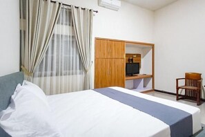 Room - RedDoorz @ RRR Guesthouse Mataram (Selaparang)