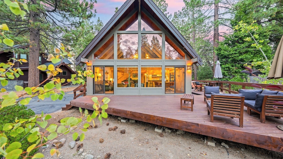 Classic A-frame Cabin w/ Hot Tub + Deck & Easy Access Near Ski + Lake Summit Haven by Avantstay