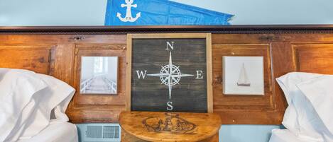 4 bedrooms, desk, iron/ironing board, free WiFi