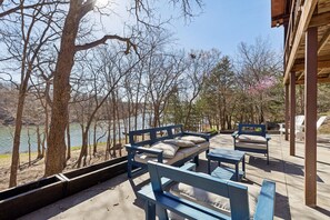 Terrace/patio - Lakeside Getaway near Lake of the Arbuckles (Sulphur)