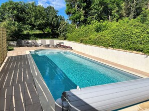 Piscine extérieure, piscine chauffée