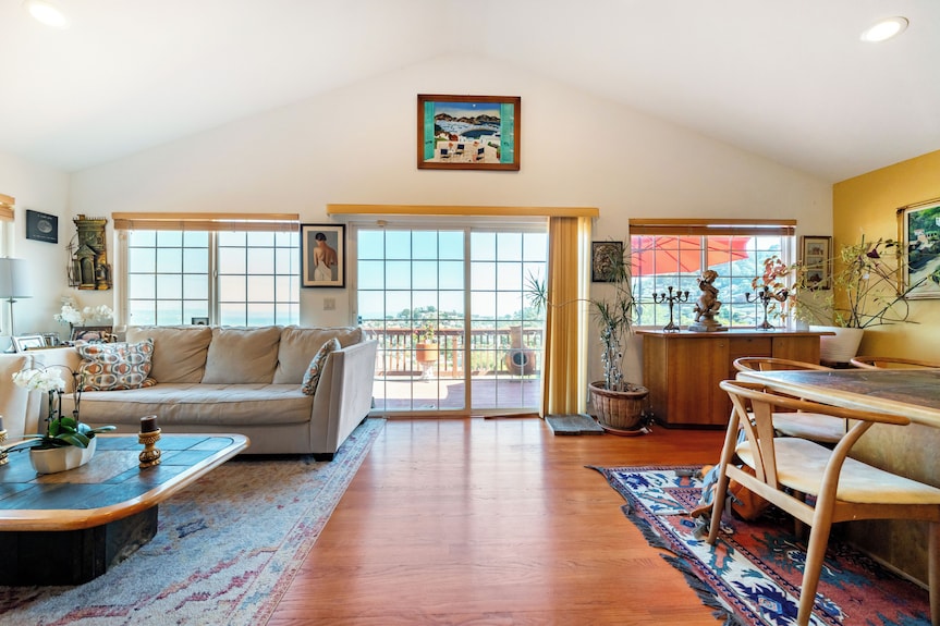 San Francisco Bay View Home - 3br Brisbane - Near Sf - 29+ Night Stays - San Francisco, CA