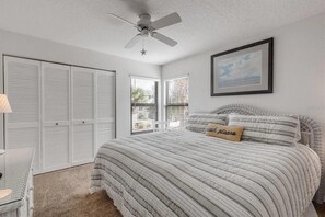 3 chambres, fer et planche à repasser, accès au Wi-Fi (inclus)