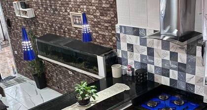 Townhouse with pool and air conditioning near Caraguatatuba shopping mall