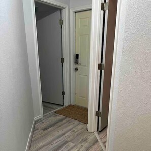 Interior - Hook, Relax & Stay: 3 BR Fishing Haven in Aransas Pass (Aransas Pass)