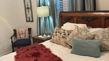 1 غرفة نوم وملاءات أسرّة