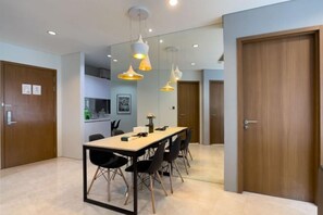 Soundproofing, cots/infant beds - Vortex Suites KLCC by Wakely Kuala Lumpur (Kuala Lumpur)