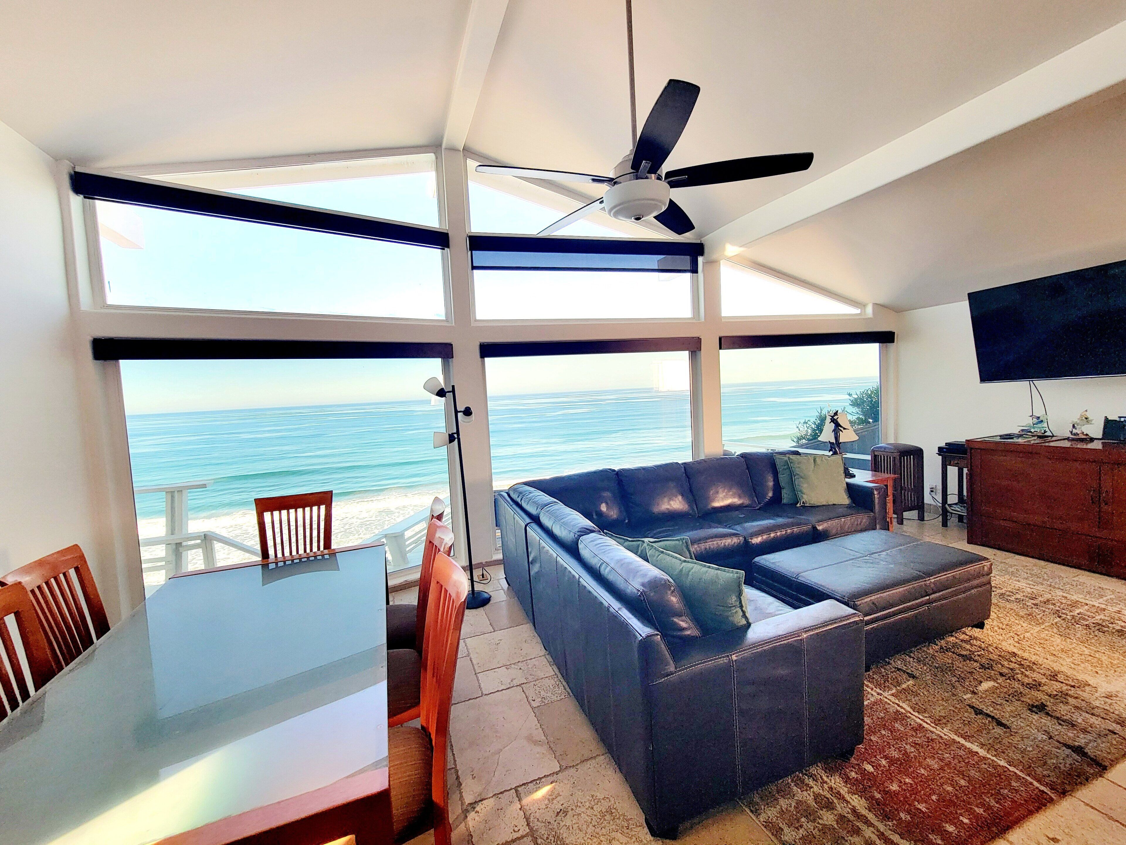 TV, fireplace, DVD player, books