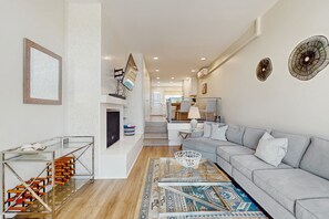 Téléviseur connecté, lecteur de DVD