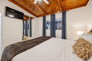 2 Schlafzimmer, Bügeleisen/Bügelbrett, Internetzugang, Bettwäsche