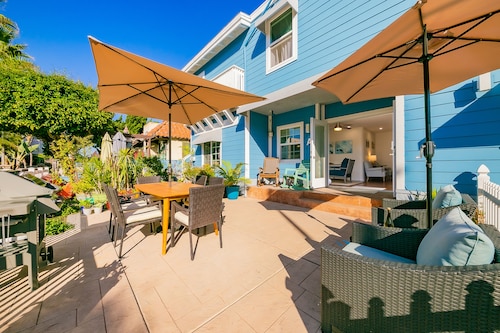 Mission Beach Getaway Condo