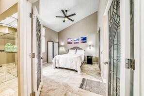 1 habitación, escritorio, tabla de planchar con plancha y wifi gratis 