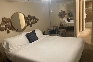 1 chambre, fer et planche à repasser, Wi-Fi gratuit, draps fournis