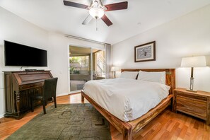 2 bedrooms, iron/ironing board, free WiFi, bed sheets - Ocean Pointe Getaway- 30-Night Minimum (Carlsbad)