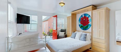 1 bedroom, free WiFi, bed sheets