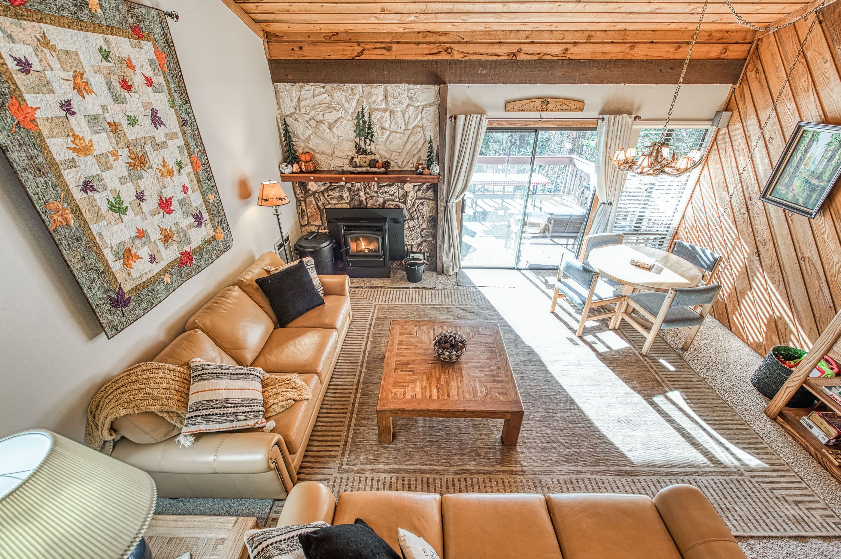 تلفزيون، كُتُب