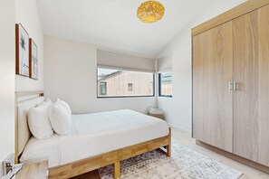 3 chambres, fer et planche Ă repasser, accĂšs au Wi-Fi (inclus)