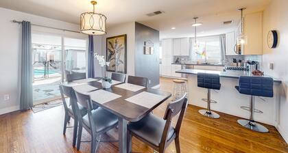 Carthage Corner 3BR Home