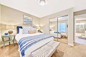 2 chambres, bureau, fer et planche à repasser, accès au Wi-Fi (inclus)