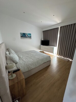 3 Schlafzimmer, Bügeleisen/Bügelbrett, WLAN, Bettwäsche