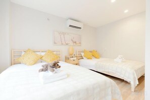 Unclassified image, 2 of 7, button - Mi-HOTEL UENO (Tokyo)