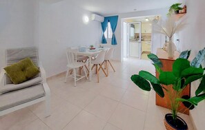 Dining - Beautiful home in Fuengirola with WiFi (Fuengirola)