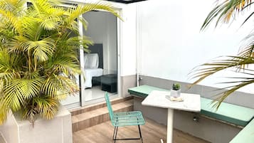 TV de tela plana 40 polegadas com canais via satélite, Netflix