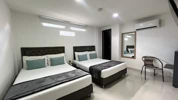 Standard Quadruple Room | Free WiFi, bed sheets