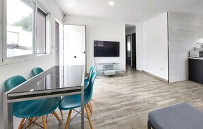 Dining - Stunning home in Turís (Turís)
