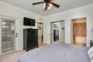 3 soverom, strykejern/-brett, wi-fi og sengetøy