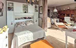 1 Schlafzimmer