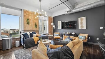 Smart TV, offices