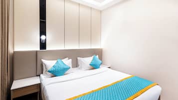 Kahden hengen executive-huone, kaupunkinäköala | Työpöytä, kannettavalle tietokoneelle sopiva työtila