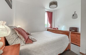 3 chambres, lit de bébé portatif, accès au Wi-Fi (inclus)