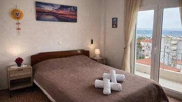 1 bedroom, iron/ironing board, Internet, bed sheets