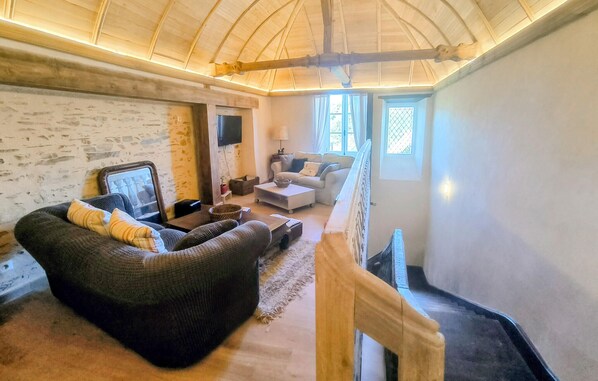 テレビ、ステレオ