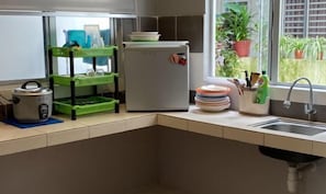 Private kitchen - Barakah Sufi Home Stay Apartment Cameron (Tanah Rata)