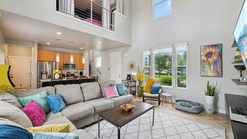 Smart TV, fireplace, video games, books